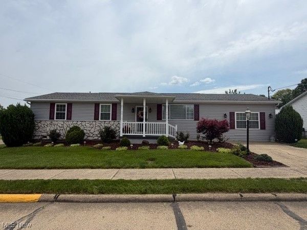 601 Mckenna Drive, Williamstown, WV 26187