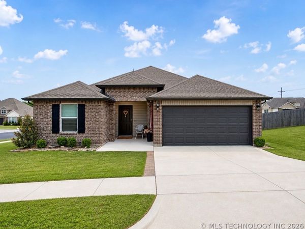 3013 Blake Circle , Bartlesville, OK 74006