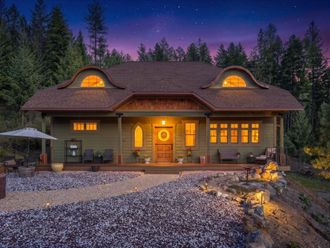 1939 Old CC Rd Addy, WA 99101