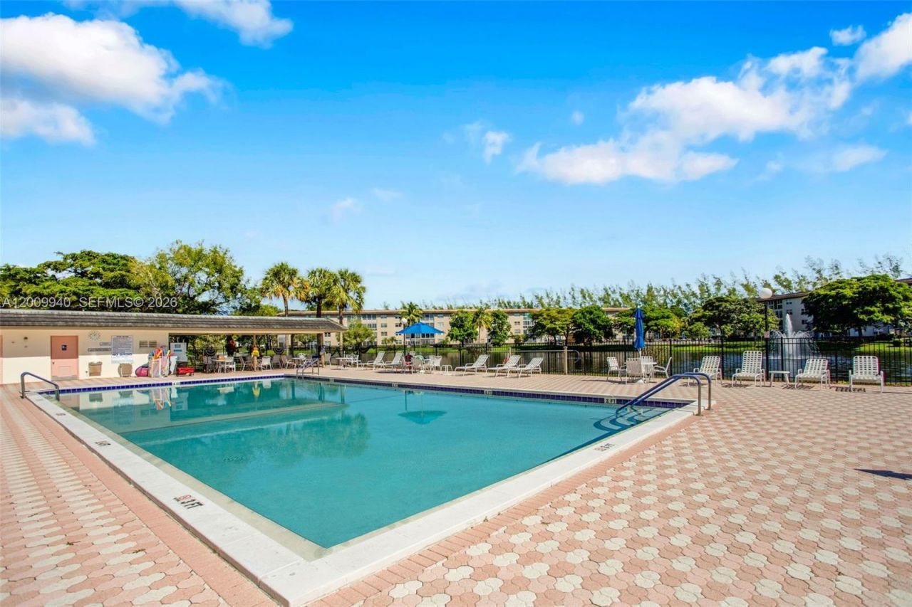 1803 Eleuthera Pt, Unit C4, Coconut Creek, FL 33066 Photo