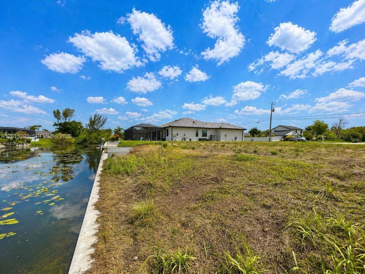 1014 SW 18th St , Cape Coral, FL 33991 Photo