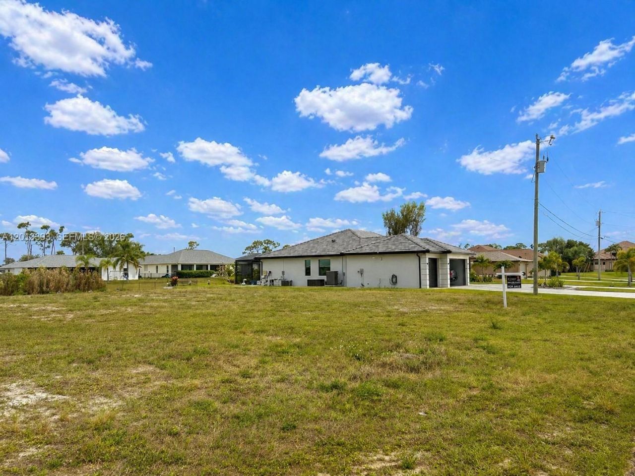 1014 SW 18th St , Cape Coral, FL 33991 Photo