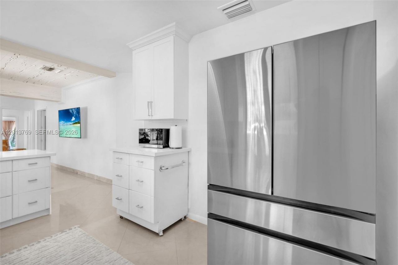 470 NE 113th St , Unit 1, Miami, FL 33161 Photo