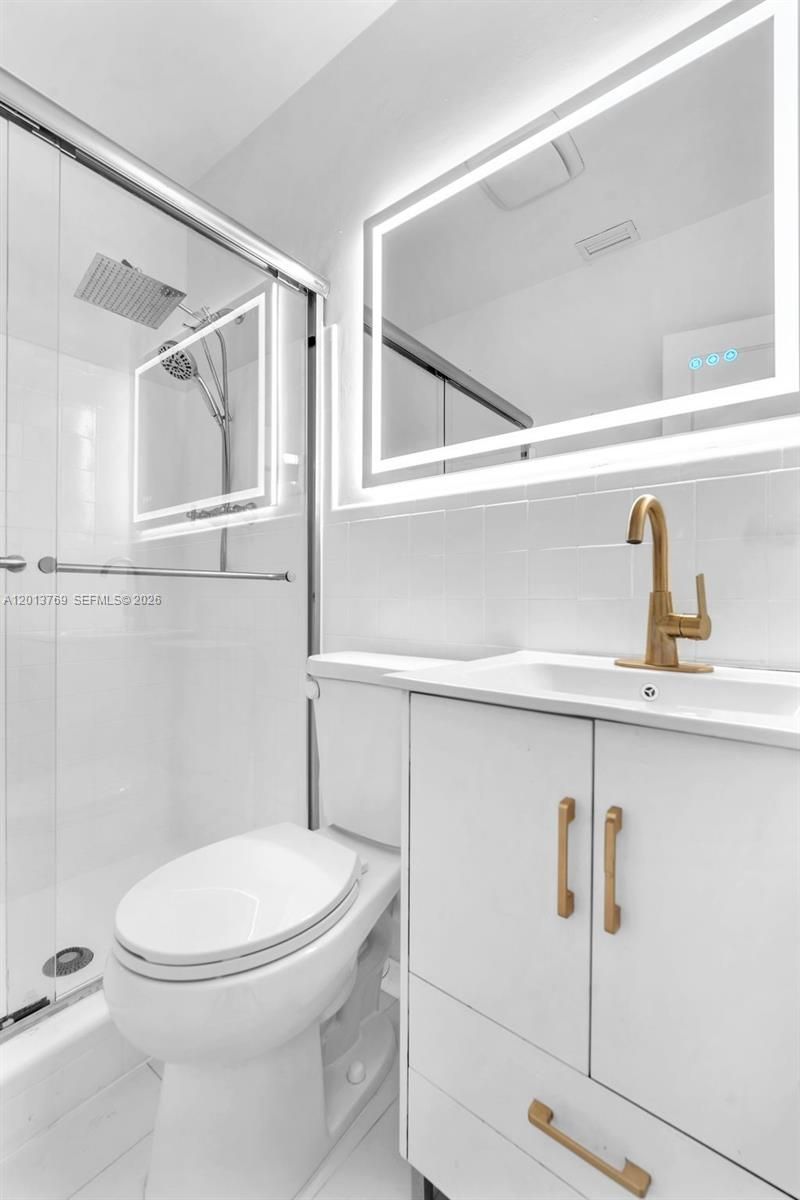 470 NE 113th St , Unit 1, Miami, FL 33161 Photo