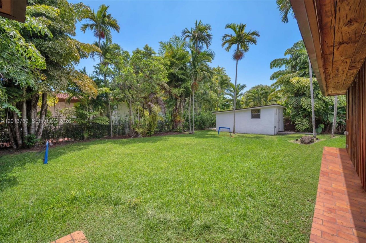 470 NE 113th St , Unit 1, Miami, FL 33161 Photo