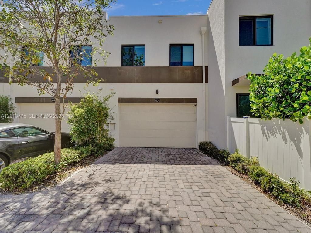 1604 SW 4th Ave, Fort Lauderdale, FL 33315 Photo