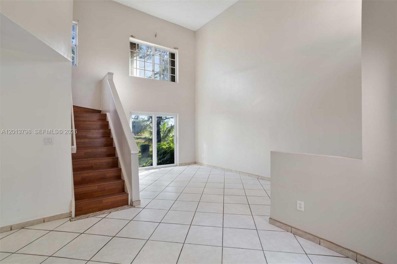 192 SW 204th Ave, Unit 192, Pembroke Pines, FL 33029 Photo