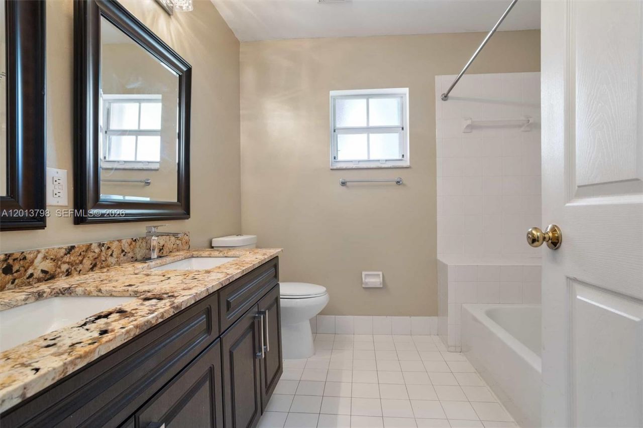 192 SW 204th Ave, Unit 192, Pembroke Pines, FL 33029 Photo