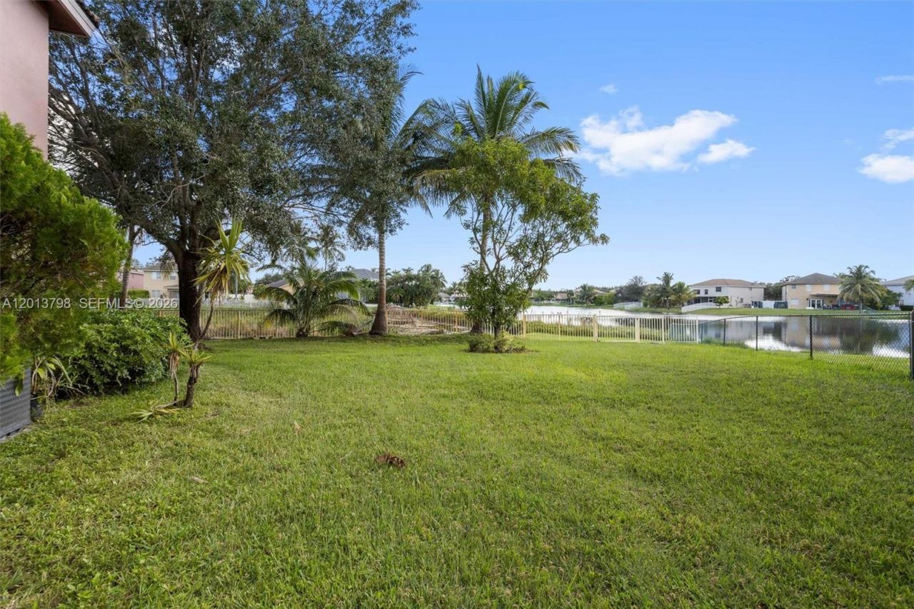 192 SW 204th Ave, Unit 192, Pembroke Pines, FL 33029 Photo