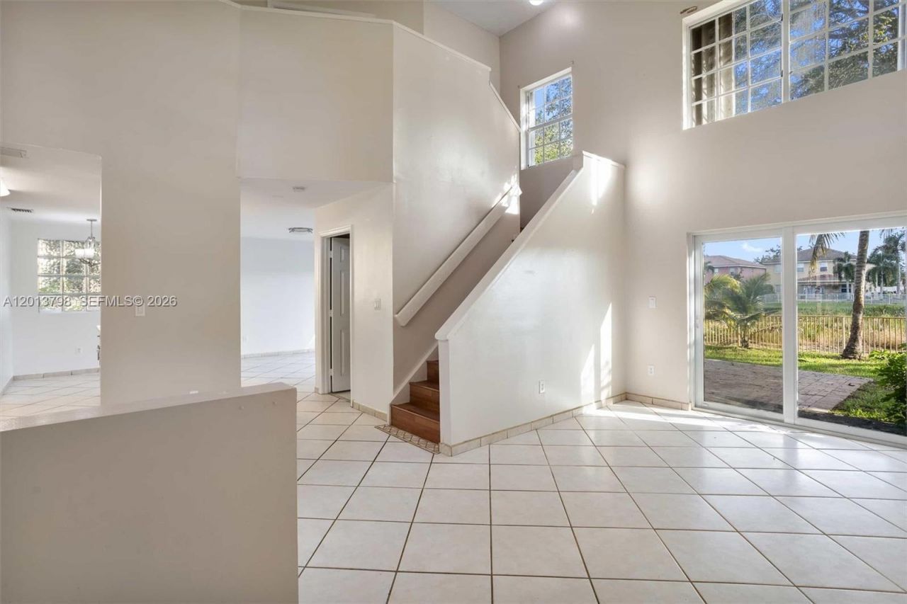 192 SW 204th Ave, Unit 192, Pembroke Pines, FL 33029 Photo
