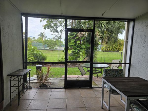 2153 N 14th Avenue, Unit 2153, Hollywood, FL 33020