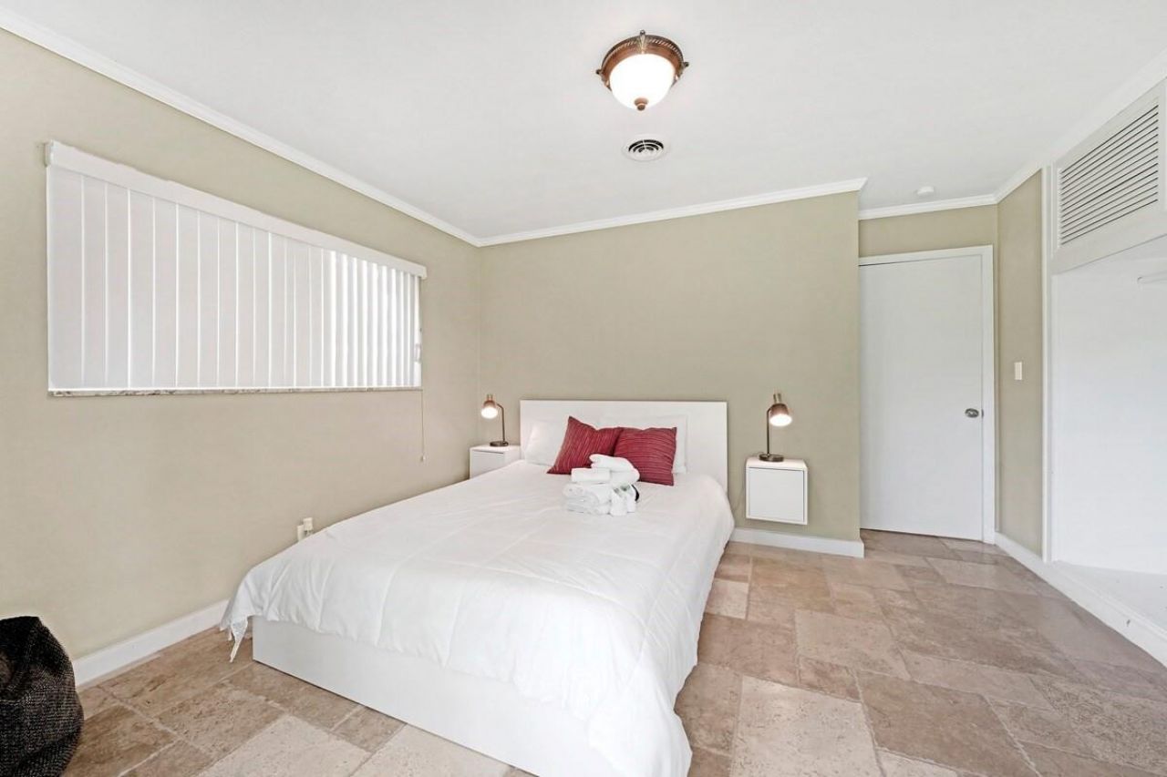 332 NW 26th Court, Wilton Manors, FL 33311 Photo