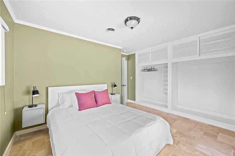 332 NW 26th Court, Wilton Manors, FL 33311 Photo
