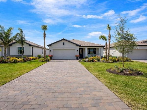 19394 Hinkley DR , ESTERO, FL 33928