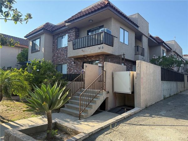 219 E Maple Street, Unit 2, Glendale, CA 91205