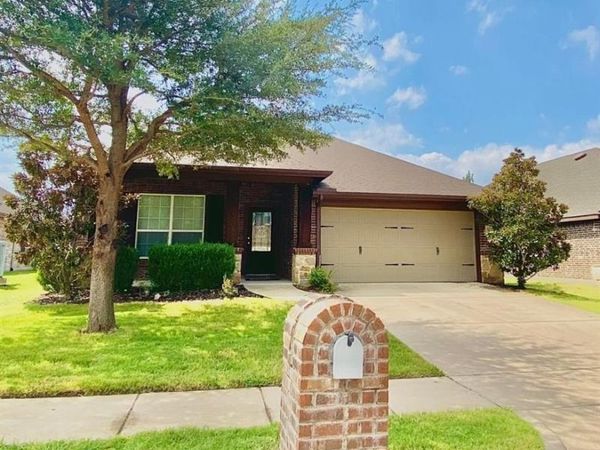 1912 Grand Fairway Drive, Wylie, TX 75098