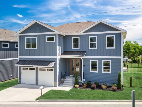 6039 Sterling St , Nashville, TN 37209