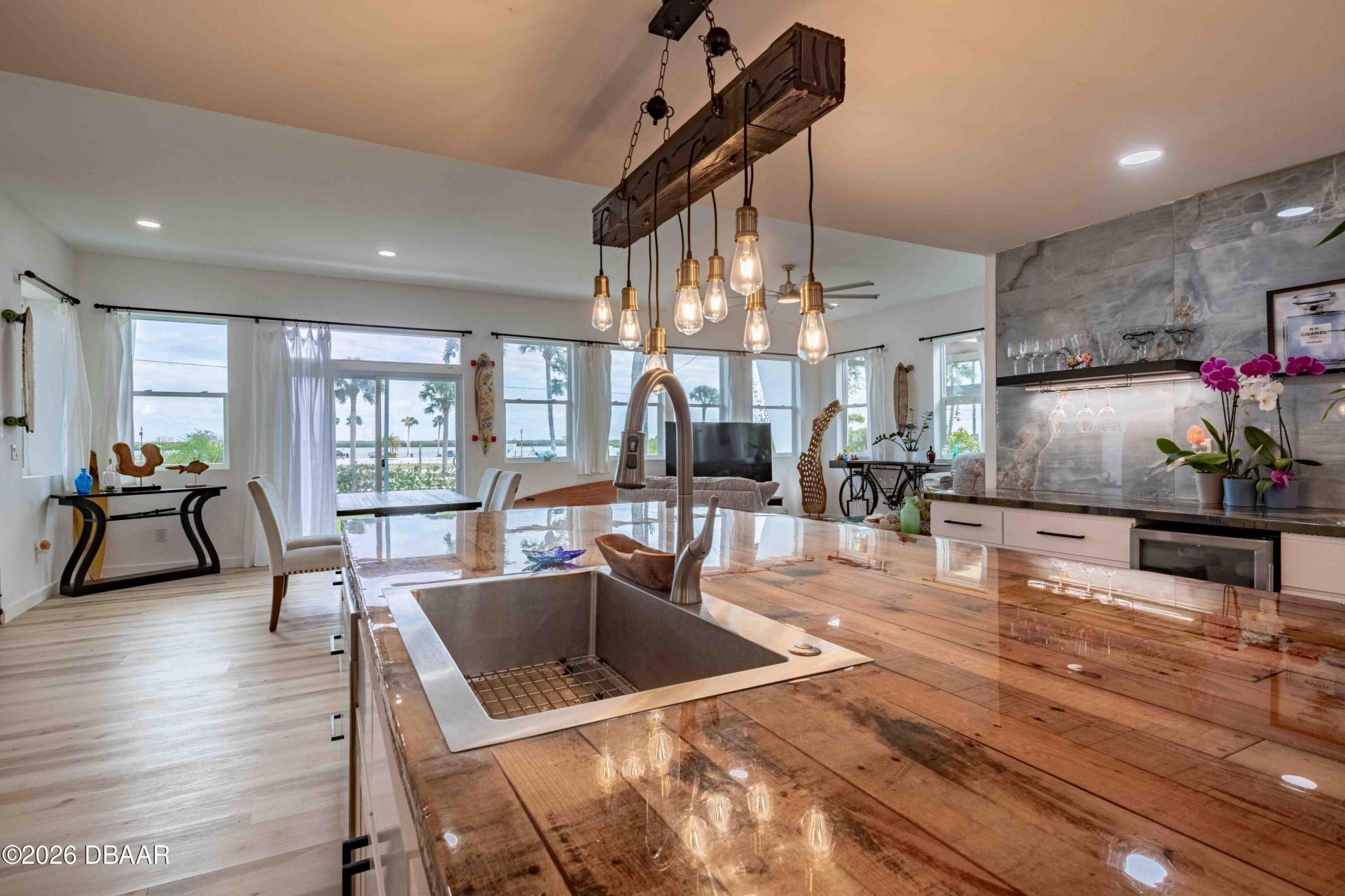500 S Riverside Drive, Edgewater, FL 32132 Photo