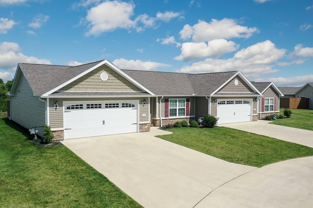 2270 Ferguson Road Unit 104, Ontario, OH 44906 Main Photo