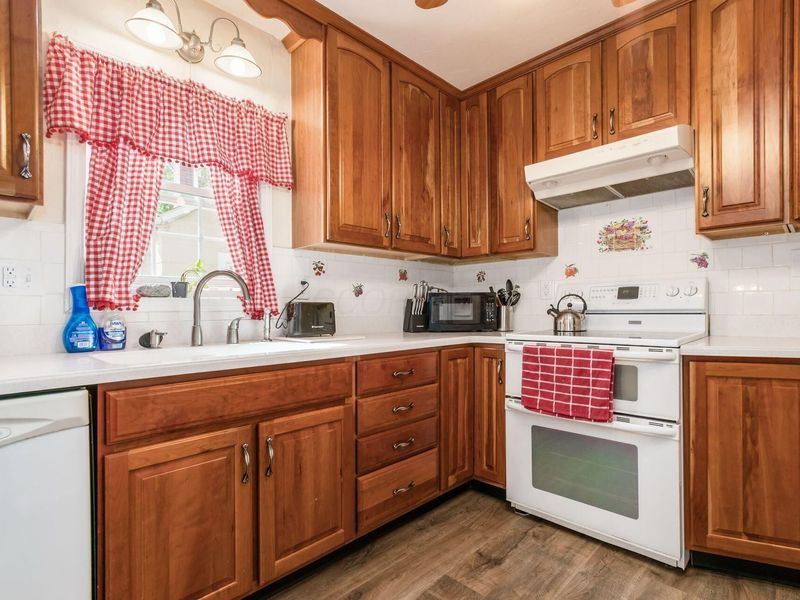 495 E Beechwold Boulevard, Columbus, OH 43214 Photo 15