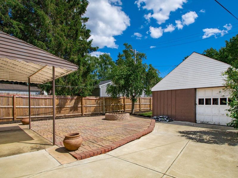495 E Beechwold Boulevard, Columbus, OH 43214 Photo 31