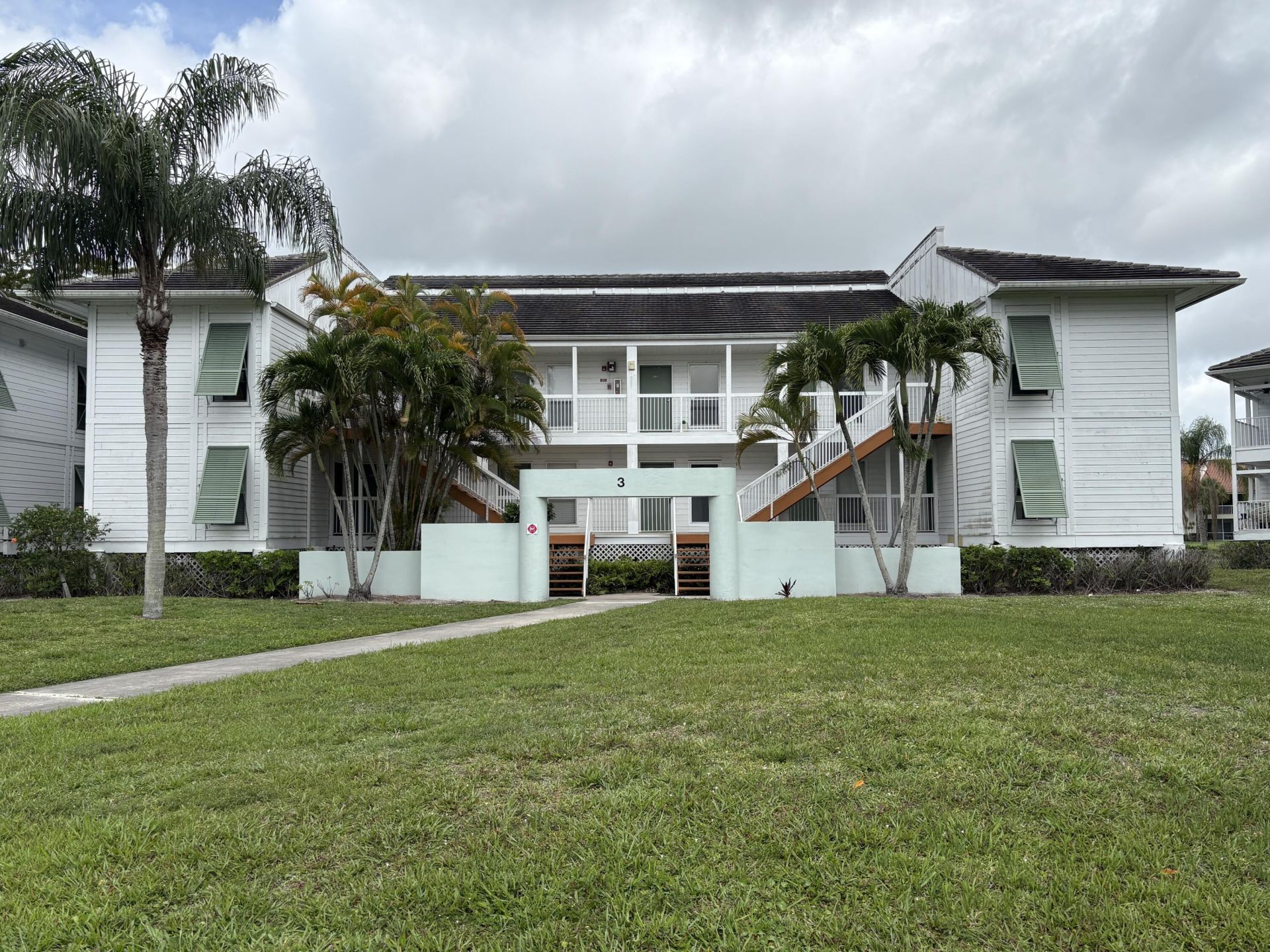 182 Cypress Point Drive, Palm Beach Gardens, FL 33418 Photo