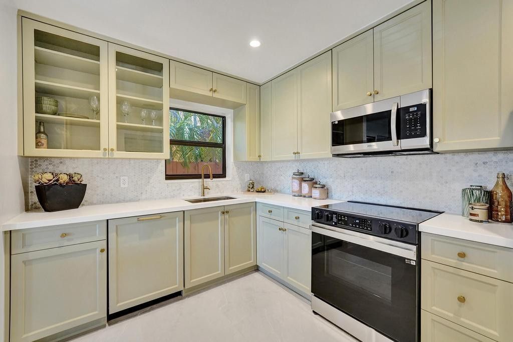 1545 Harrison Street, Hollywood, FL 33020 Photo