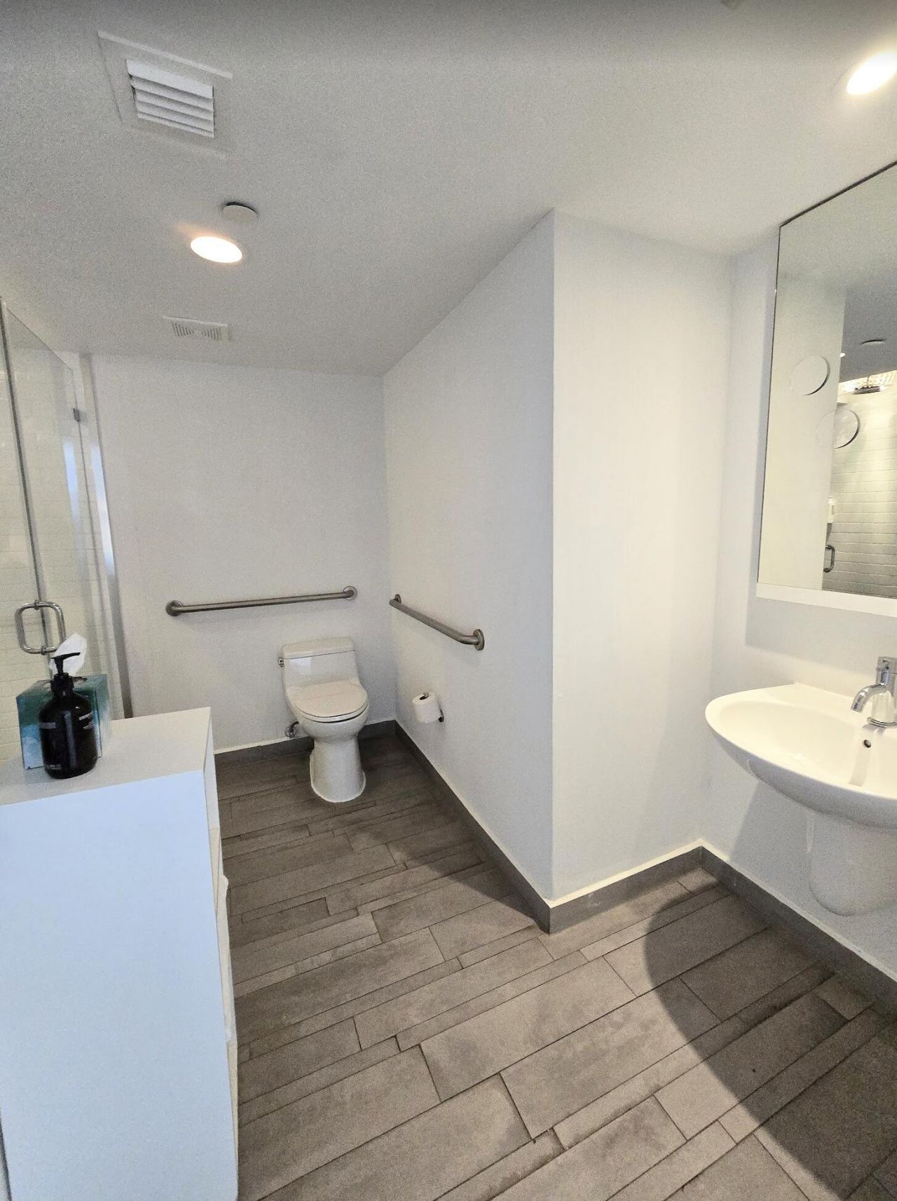 1100 West Avenue, Unit 918, Miami Beach, FL 33139 Photo