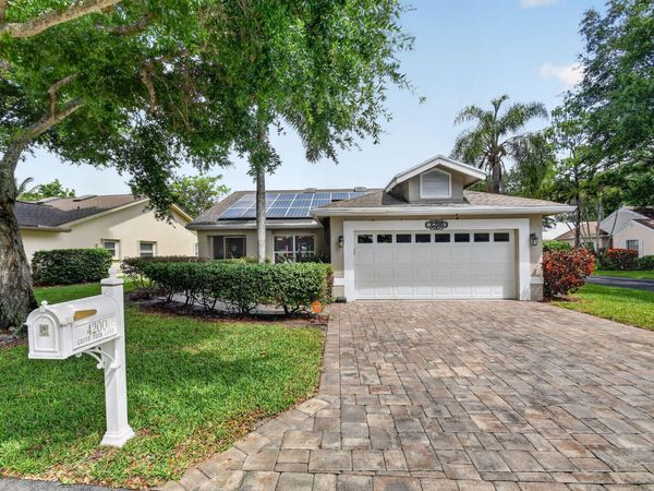 4200 Grove Park Lane, Boynton Beach, FL 33436