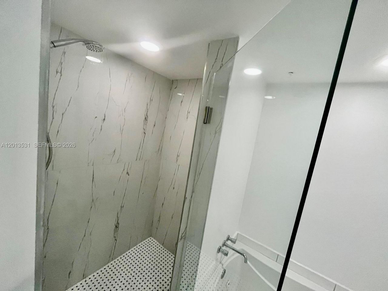 55 SE 6th St, Unit 3706, Miami, FL 33131 Photo