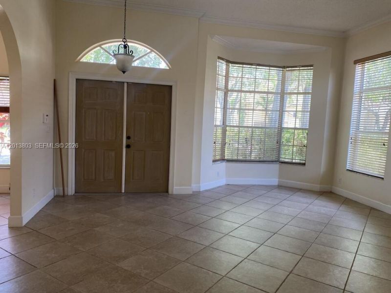 18430 NW 11th St, Pembroke Pines, FL 33029 Photo
