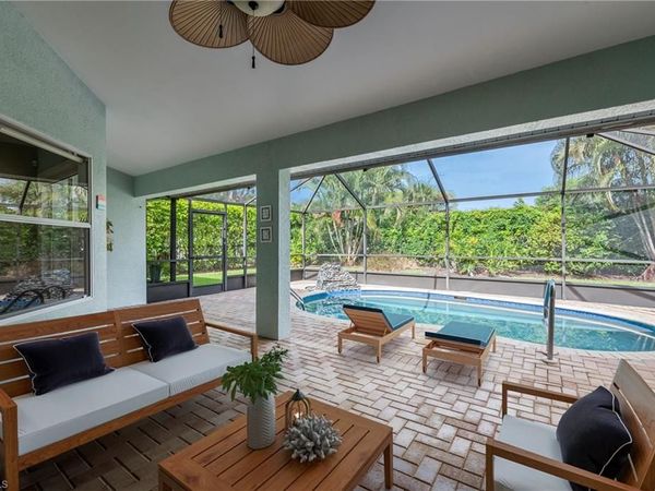 1983 E Crown Pointe BLVD, NAPLES, FL 34112