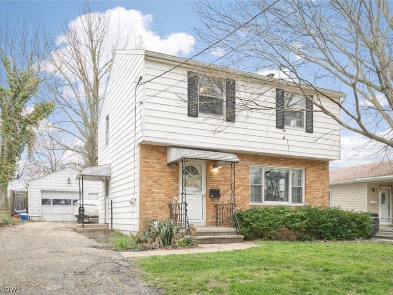 341 Lookout Avenue , Akron, OH 44310 Photo 1