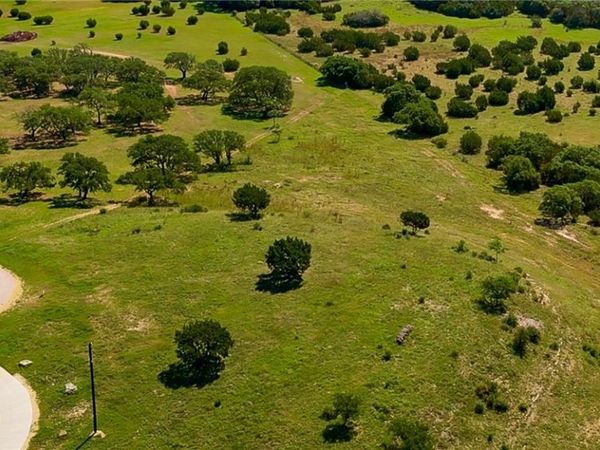 993 Blackbuck Ridge Drive , Lampasas, TX 76550