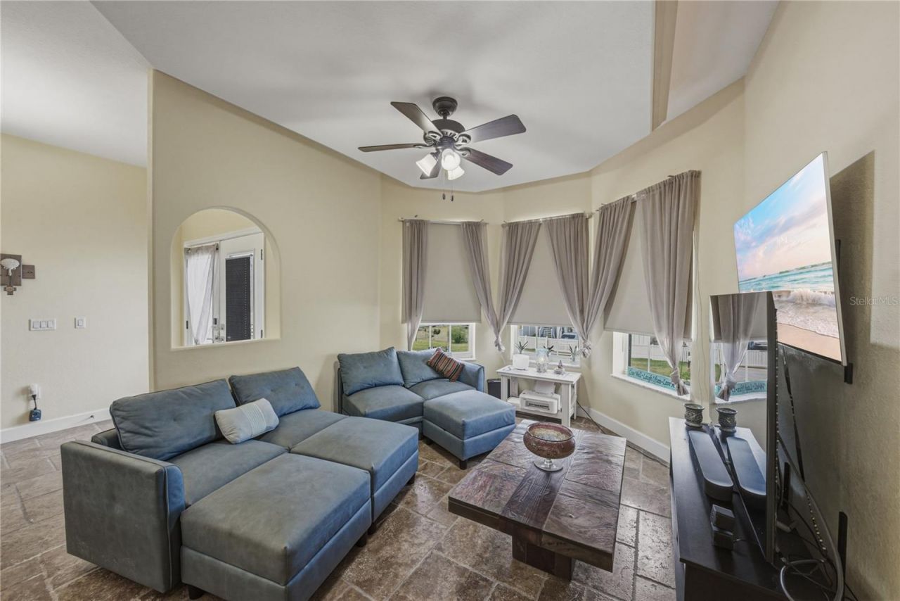 4178 Des Prez Court , Hernando Beach, FL 34607 Photo