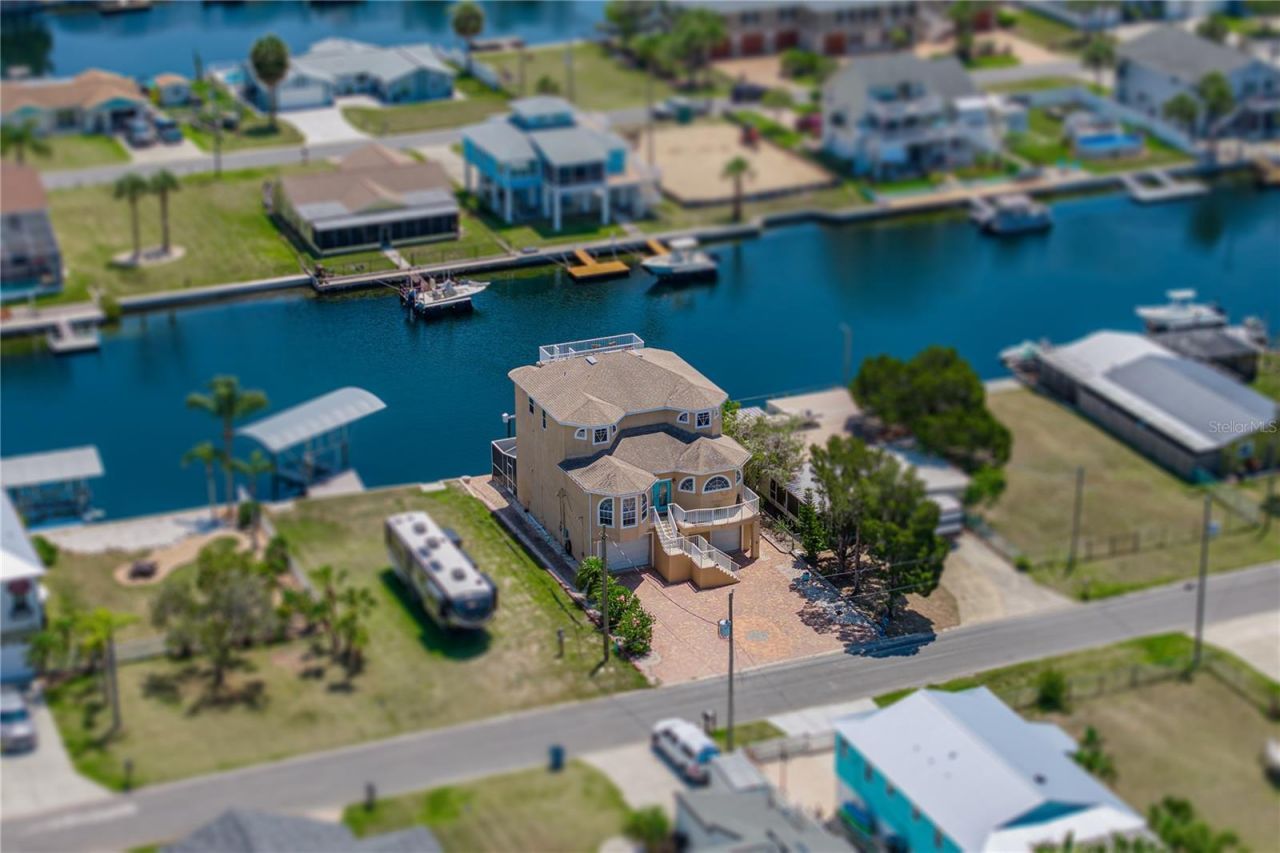 4178 Des Prez Court , Hernando Beach, FL 34607 Photo