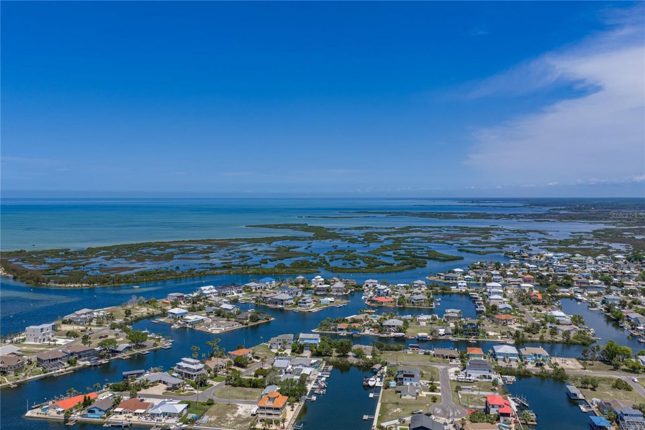 4178 Des Prez Court , Hernando Beach, FL 34607 Photo