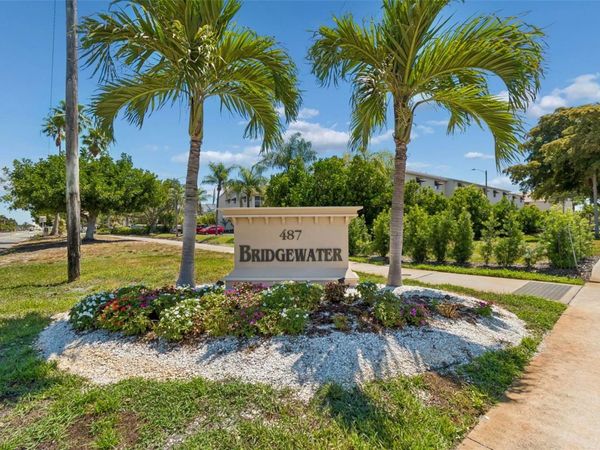 487 PINELLAS BAYWAY S, Unit 207, ST PETERSBURG, FL 33715