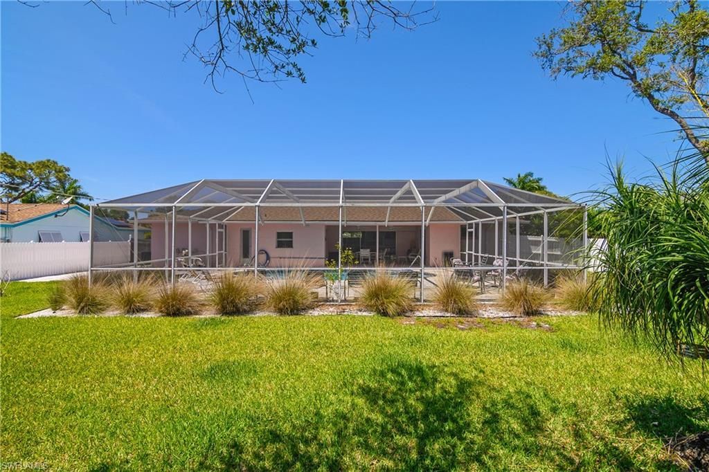 74 8th St , Bonita Springs, FL 34134 Photo