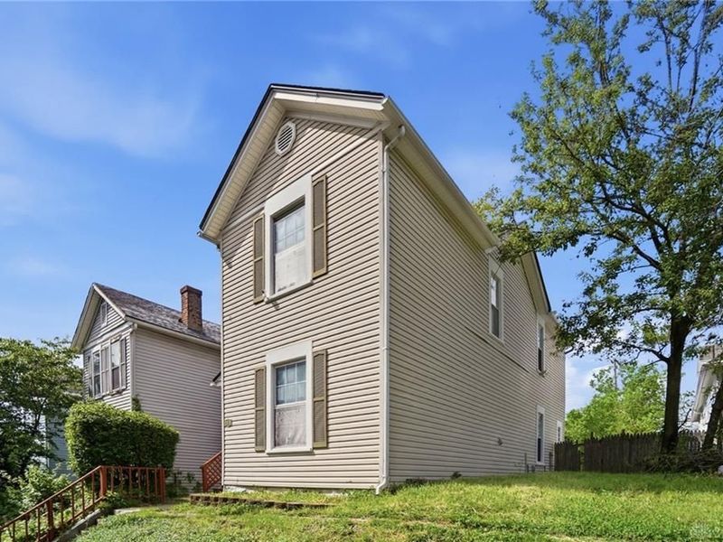 823 Wyoming Street, Dayton, OH 45410 Photo 4