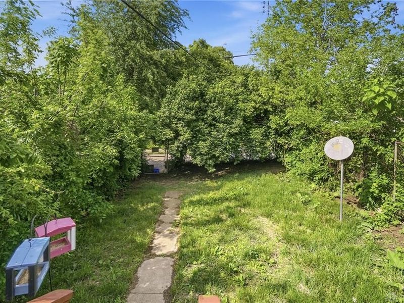 823 Wyoming Street, Dayton, OH 45410 Photo 9