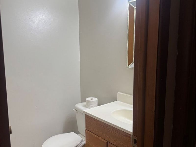 4726 Walford Road, Unit C4, Warrensville Heights, OH 44128 Photo 6