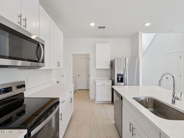 10754 LISHWOOD Way, Jacksonville, FL 32219