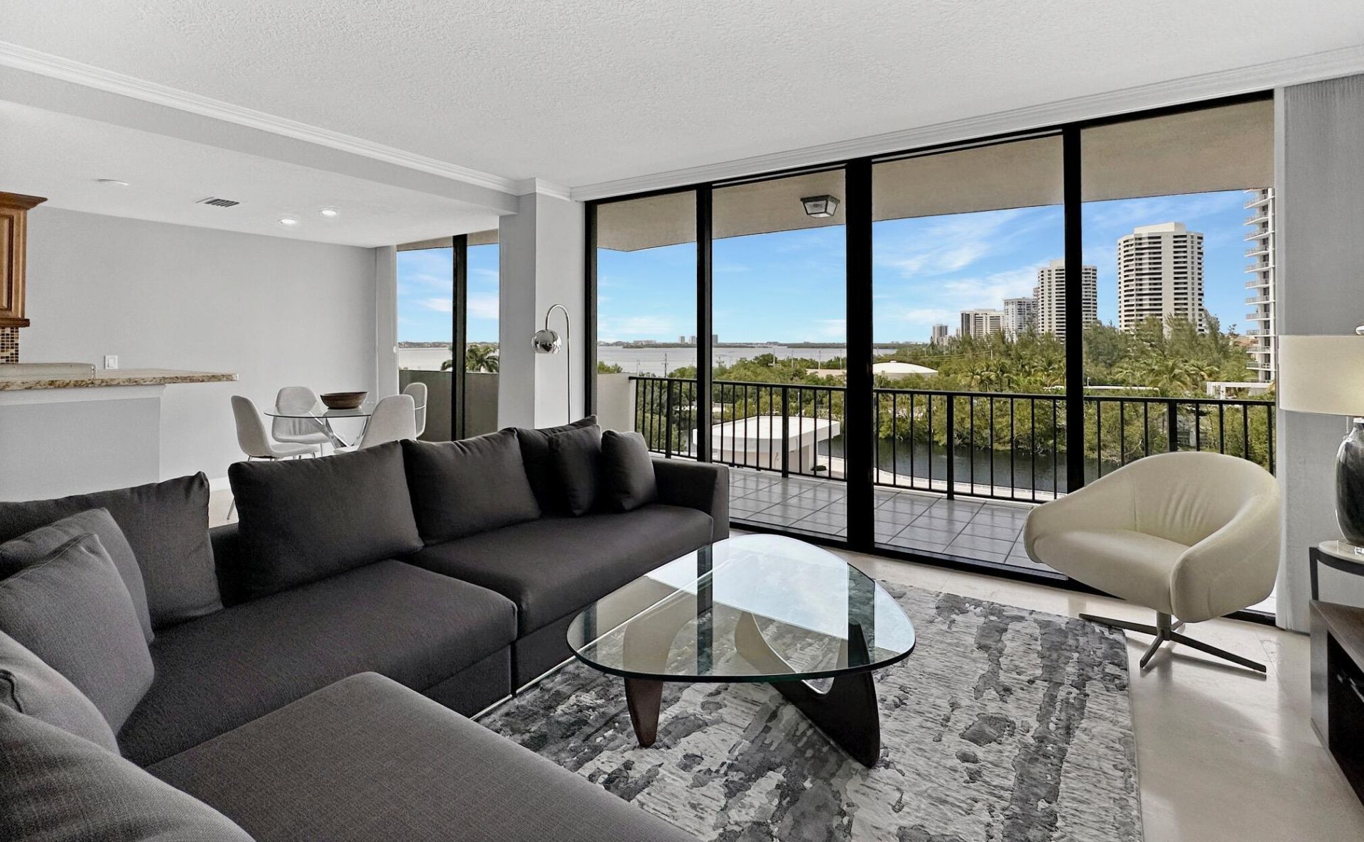4200 N Ocean Drive, Unit 2-506, Singer Island, FL 33404 Photo