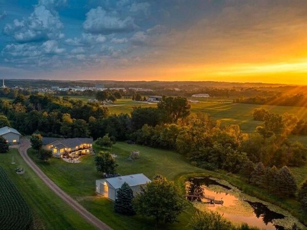 2312 Becker Trail , Faribault, MN 55021