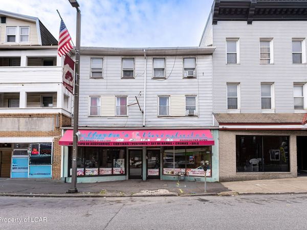 72-74 N Wyoming Street, Hazleton, PA 18201