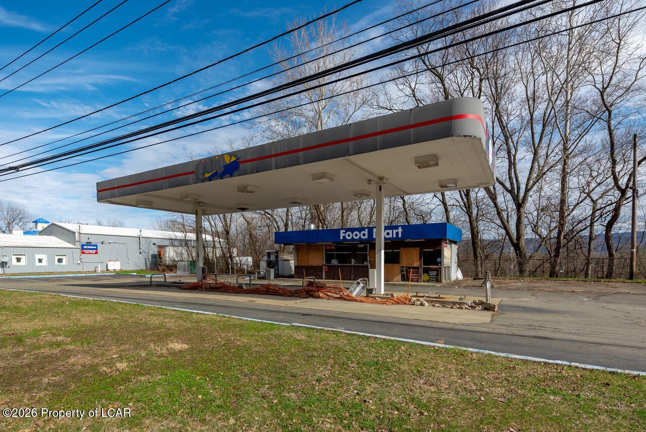 104 Narrows Road, Larksville, PA 18651 Main Photo