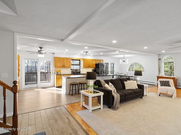 56 Bentwood Road, Drums, PA 18222