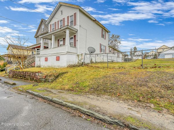 723 Hampton Street, Scranton, PA 18504
