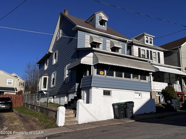 640 Vine Street, Freeland, PA 18224
